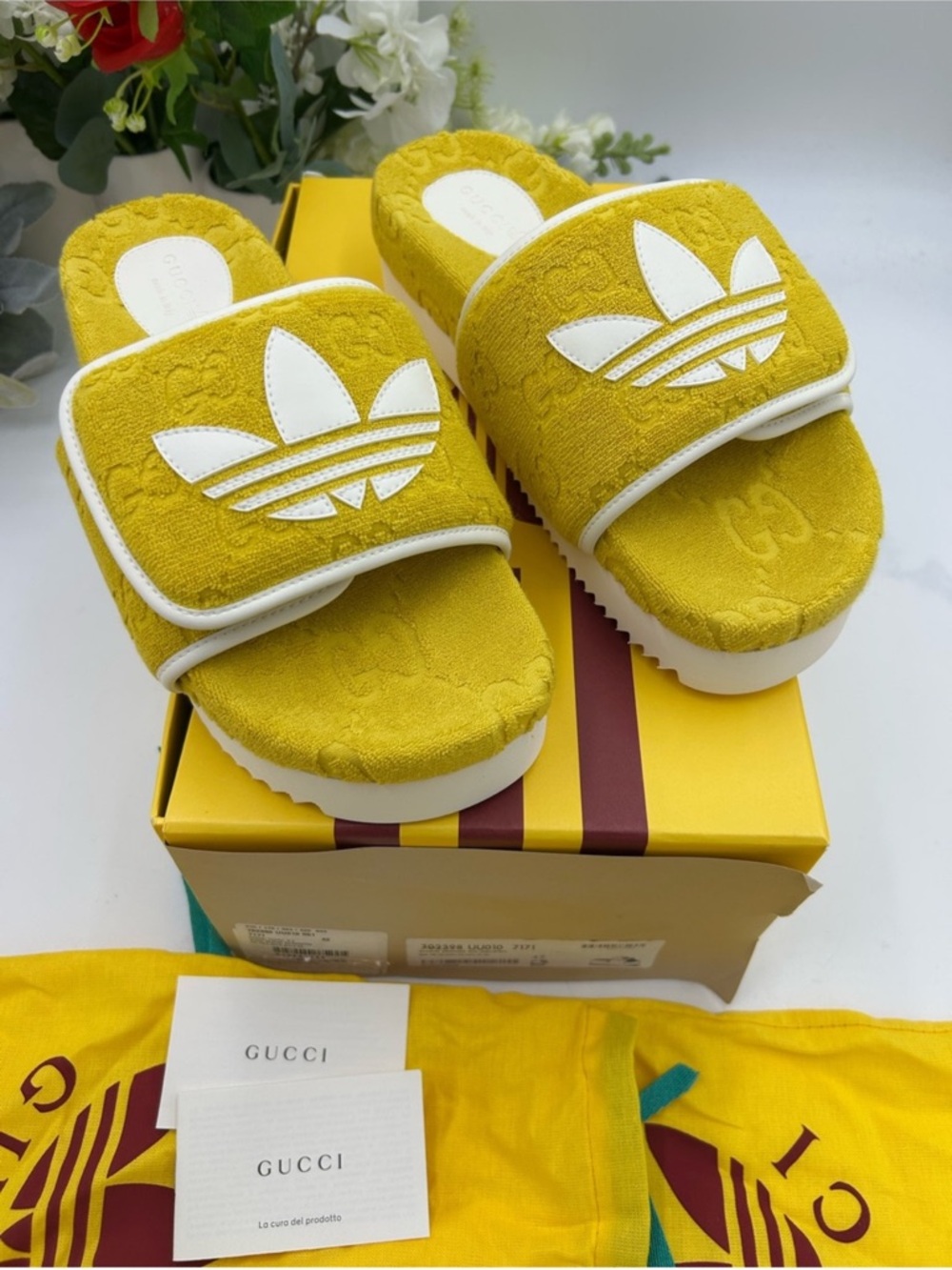 Adidas womens GUCCI X ADIDAS Yellow Slide Sandals - SIZE 42